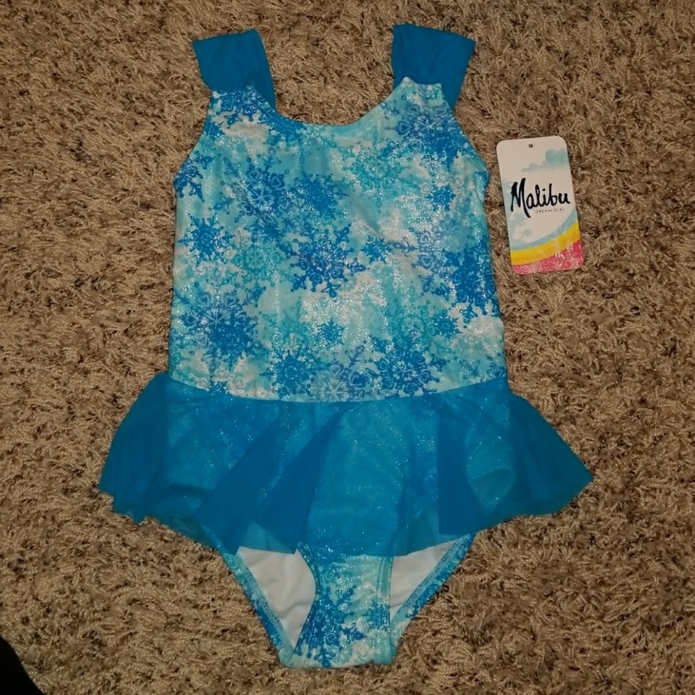 Girls swimsuit